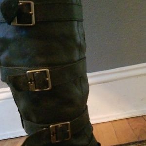 Dr. Martens PHINA BOOT WALKING DEAD